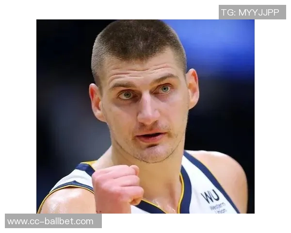 文班称赞约基奇为世界顶级球员认为他有机会再夺MVP荣誉